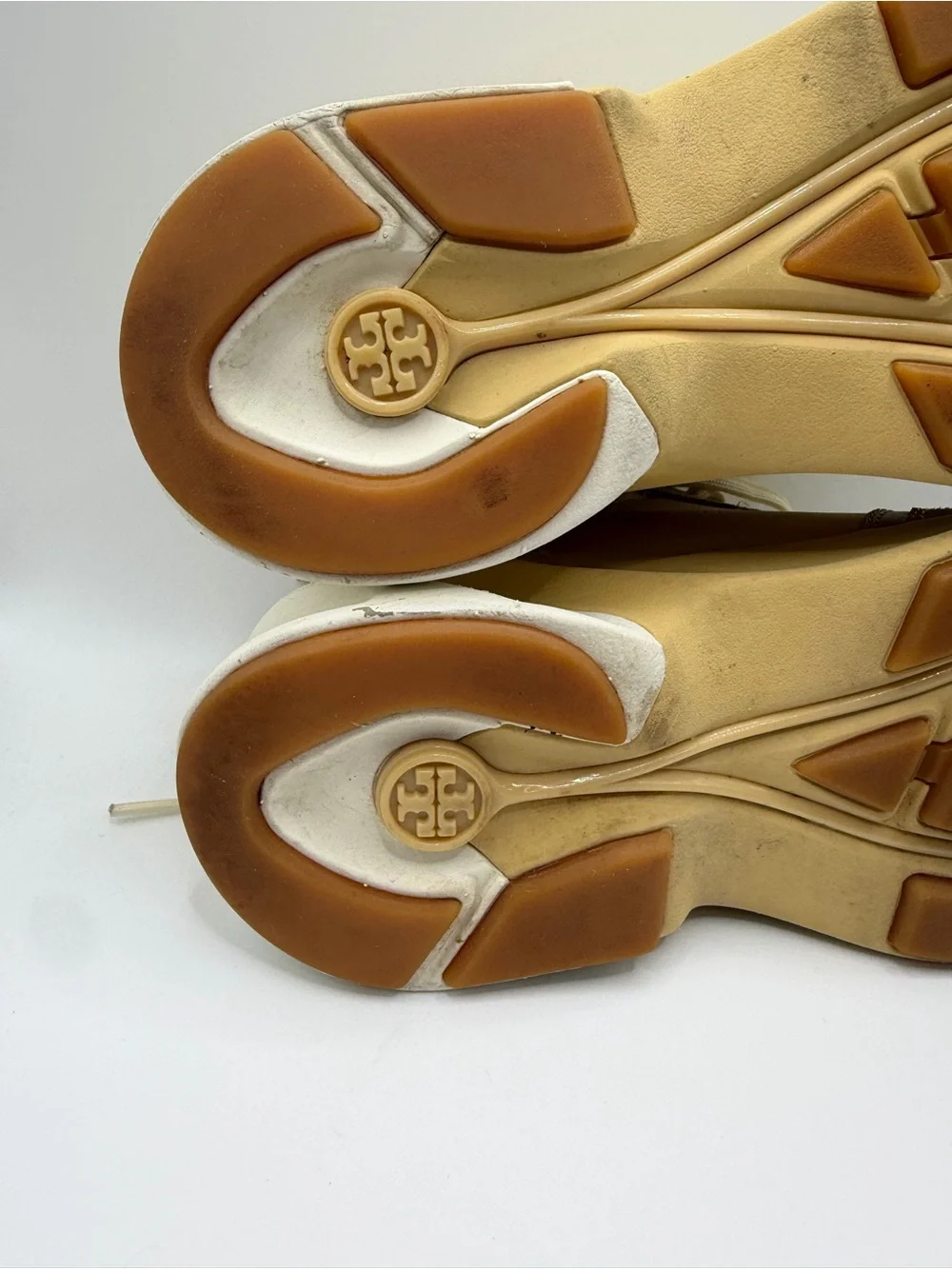 Tory Burch Women's Yellow-Beige Chunky Sneaker